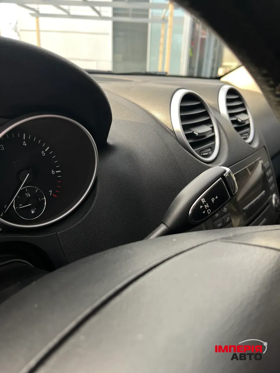 Mercedes-Benz M-Класс - фото 24