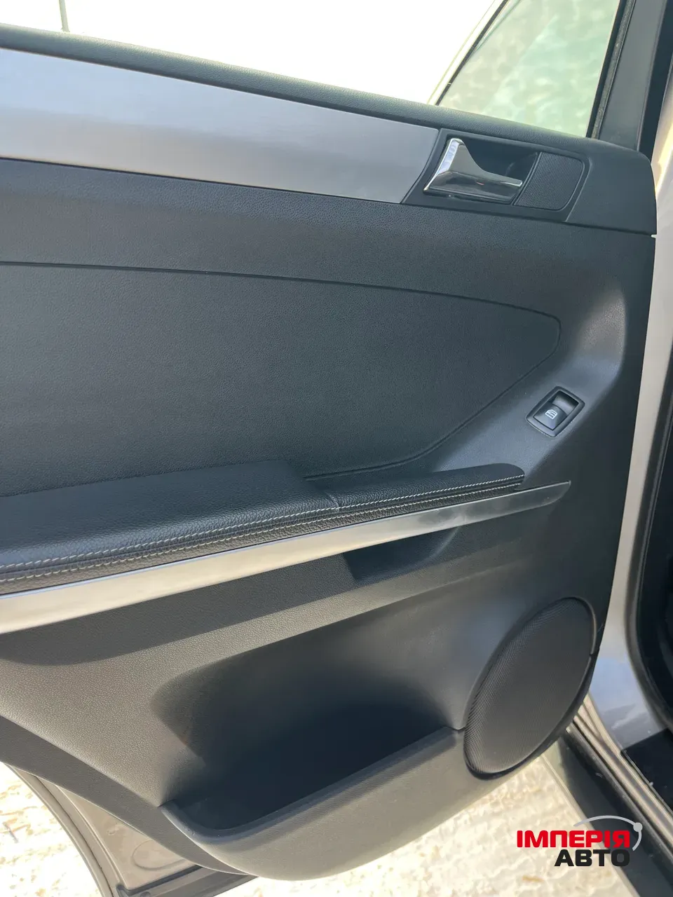 Mercedes-Benz M-Класс - фото 42