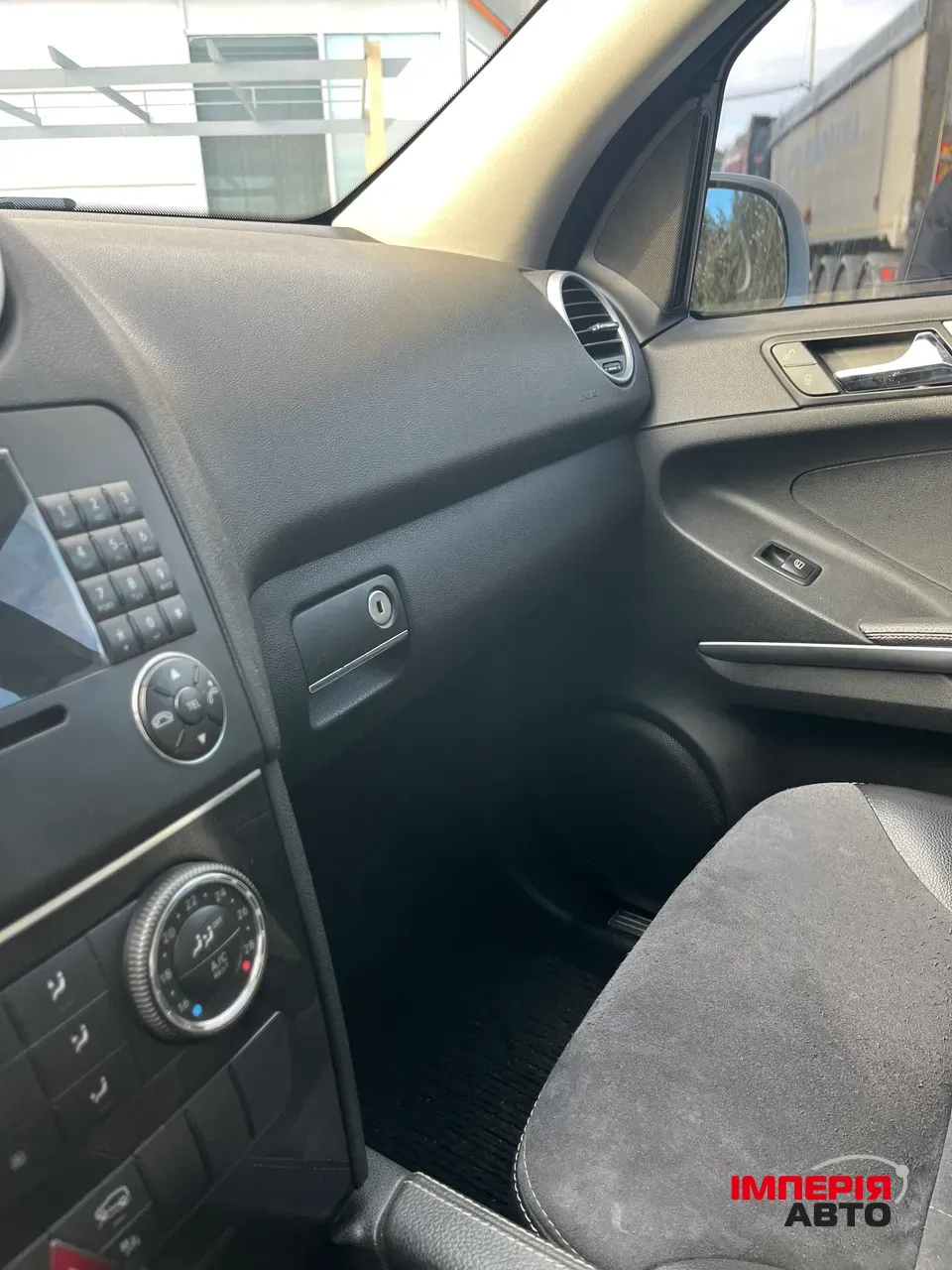 Mercedes-Benz M-Класс - фото 33