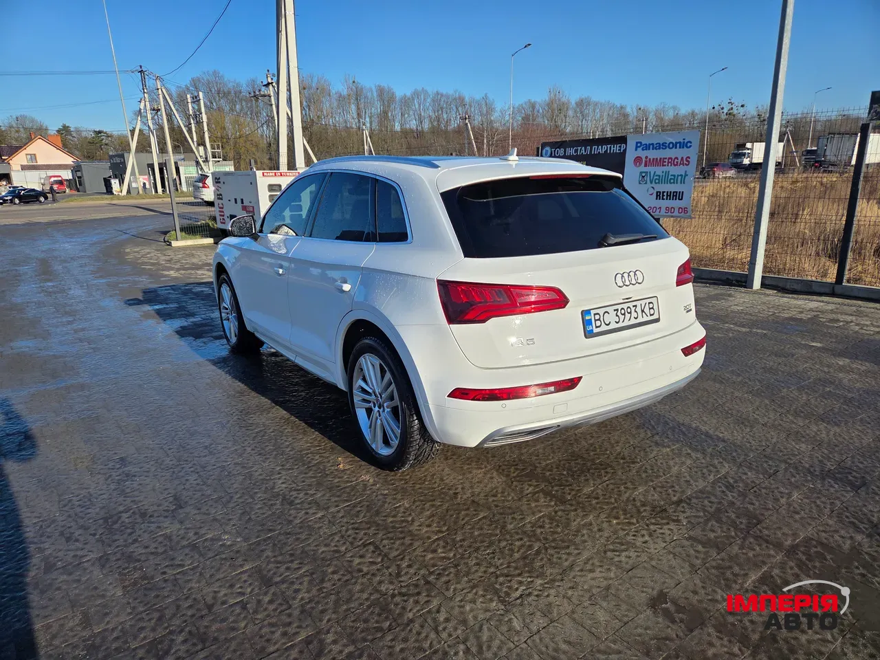 Audi Q5 - фото 17