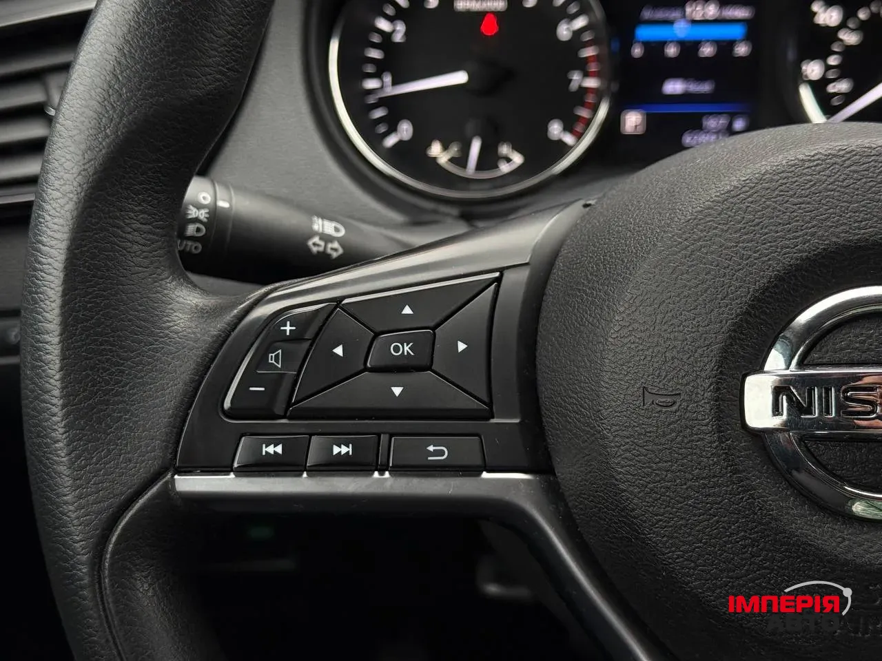 Nissan Rogue - фото 24