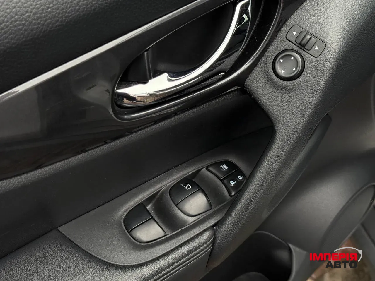 Nissan Rogue - фото 13