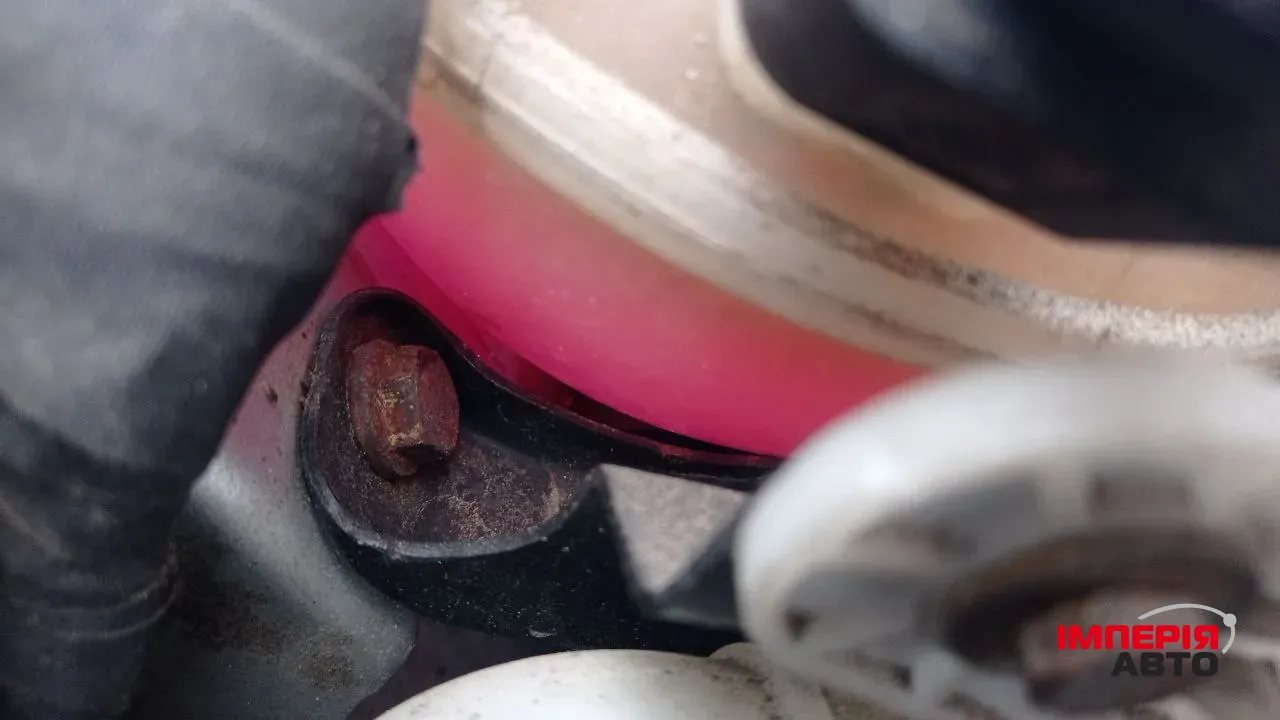 Volkswagen Golf - фото 12