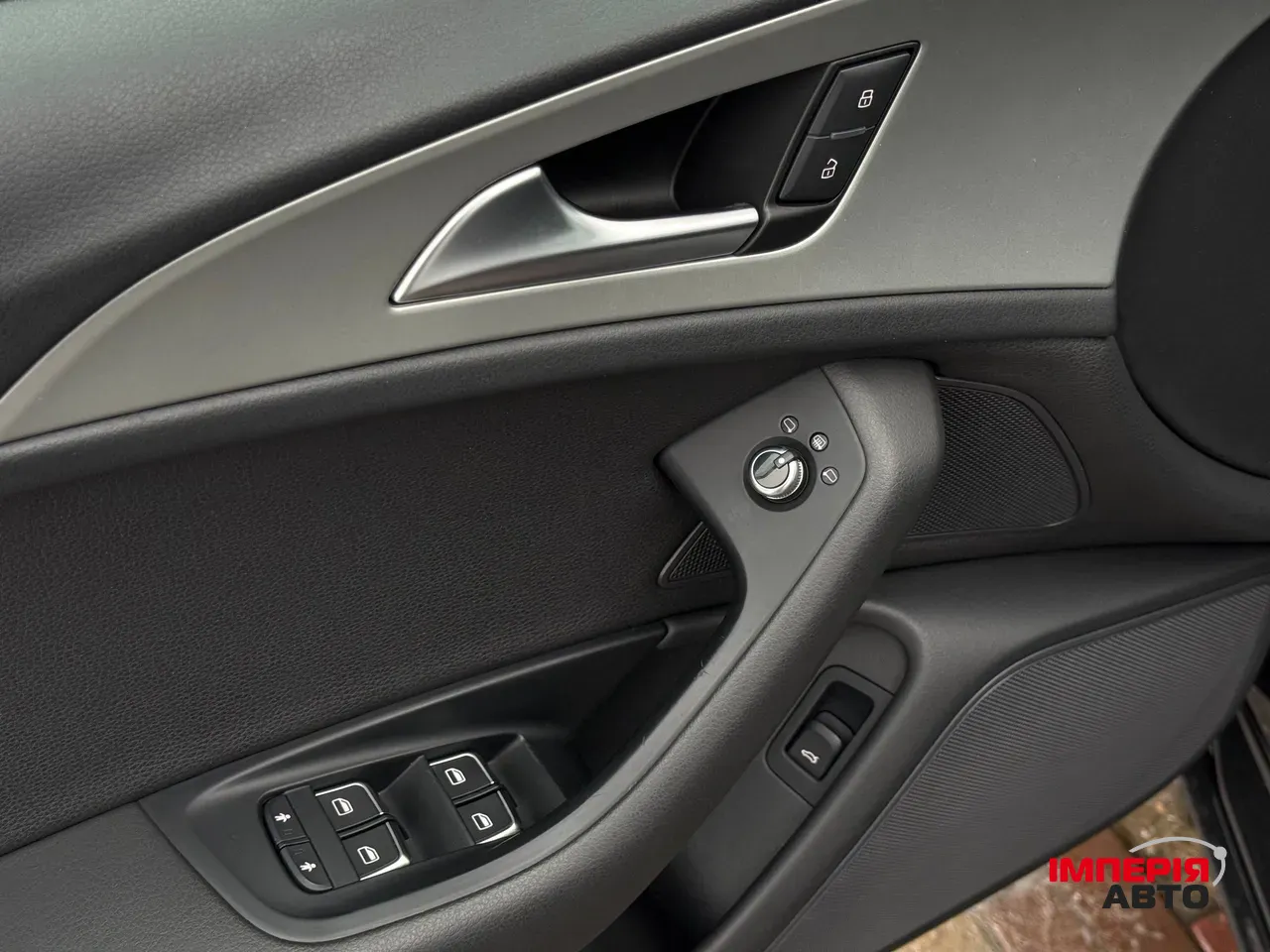 Audi A6 - фото 26