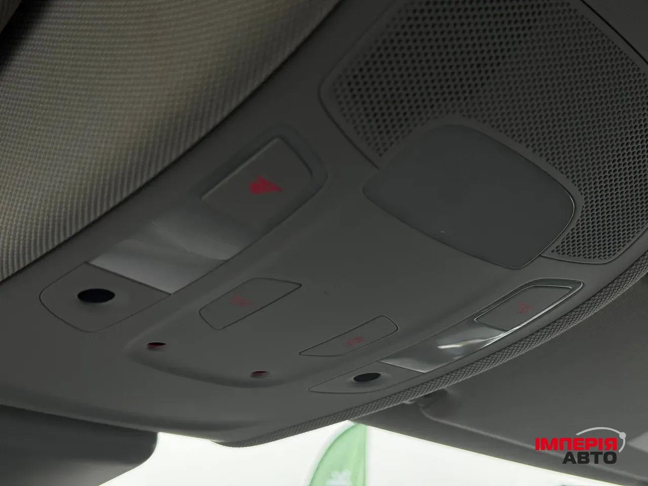 Audi A6 - фото 14