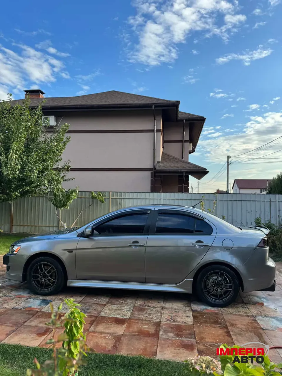 Mitsubishi Lancer - фото 3