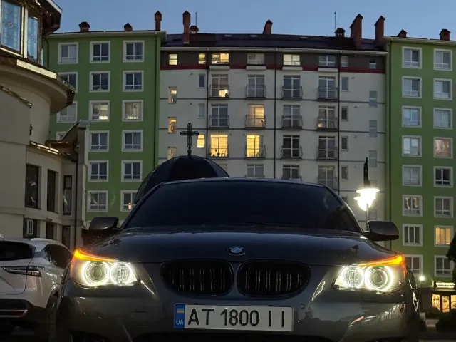 BMW 5 серії - фото 3