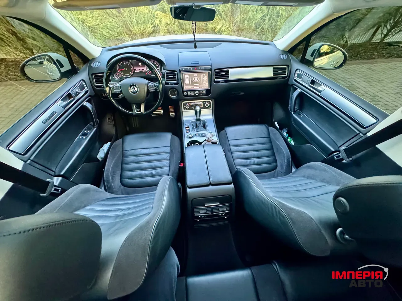 Volkswagen Touareg - фото 30