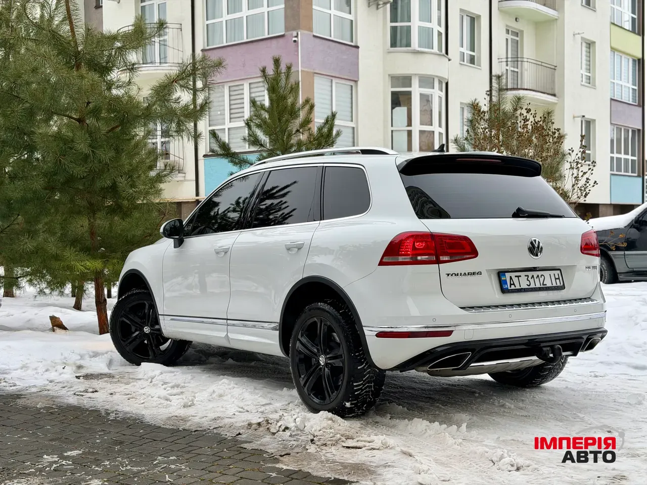 Volkswagen Touareg - фото 11