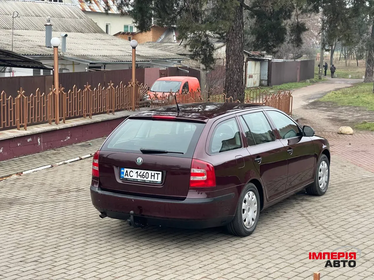 Skoda Octavia - фото 2