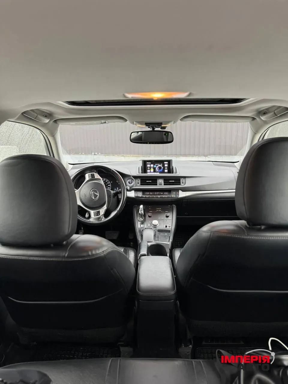 Lexus CT - фото 4