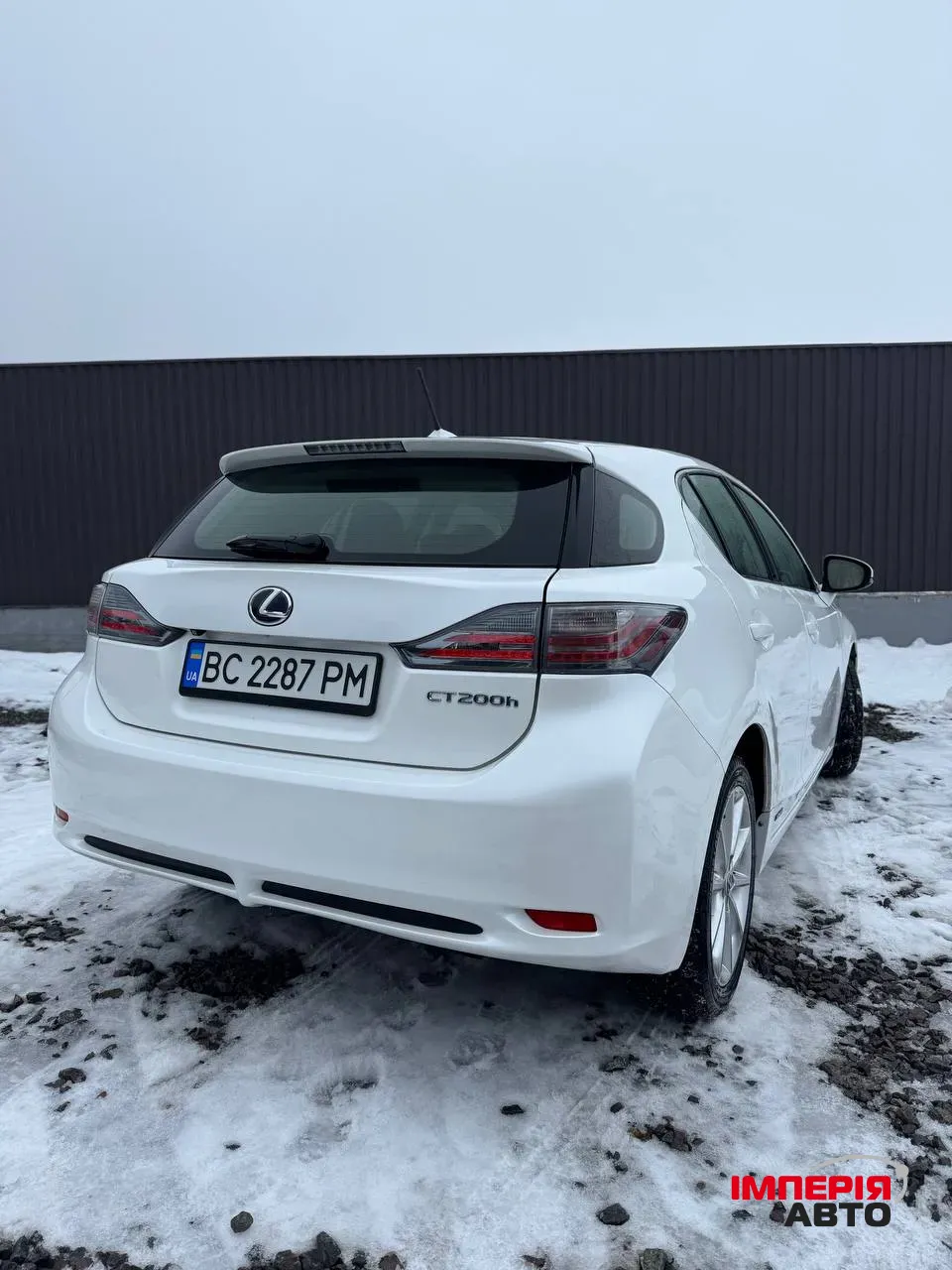 Lexus CT - фото 19