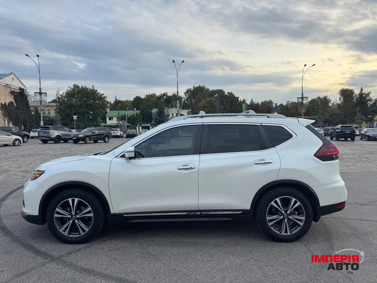 Nissan Rogue - фото 7