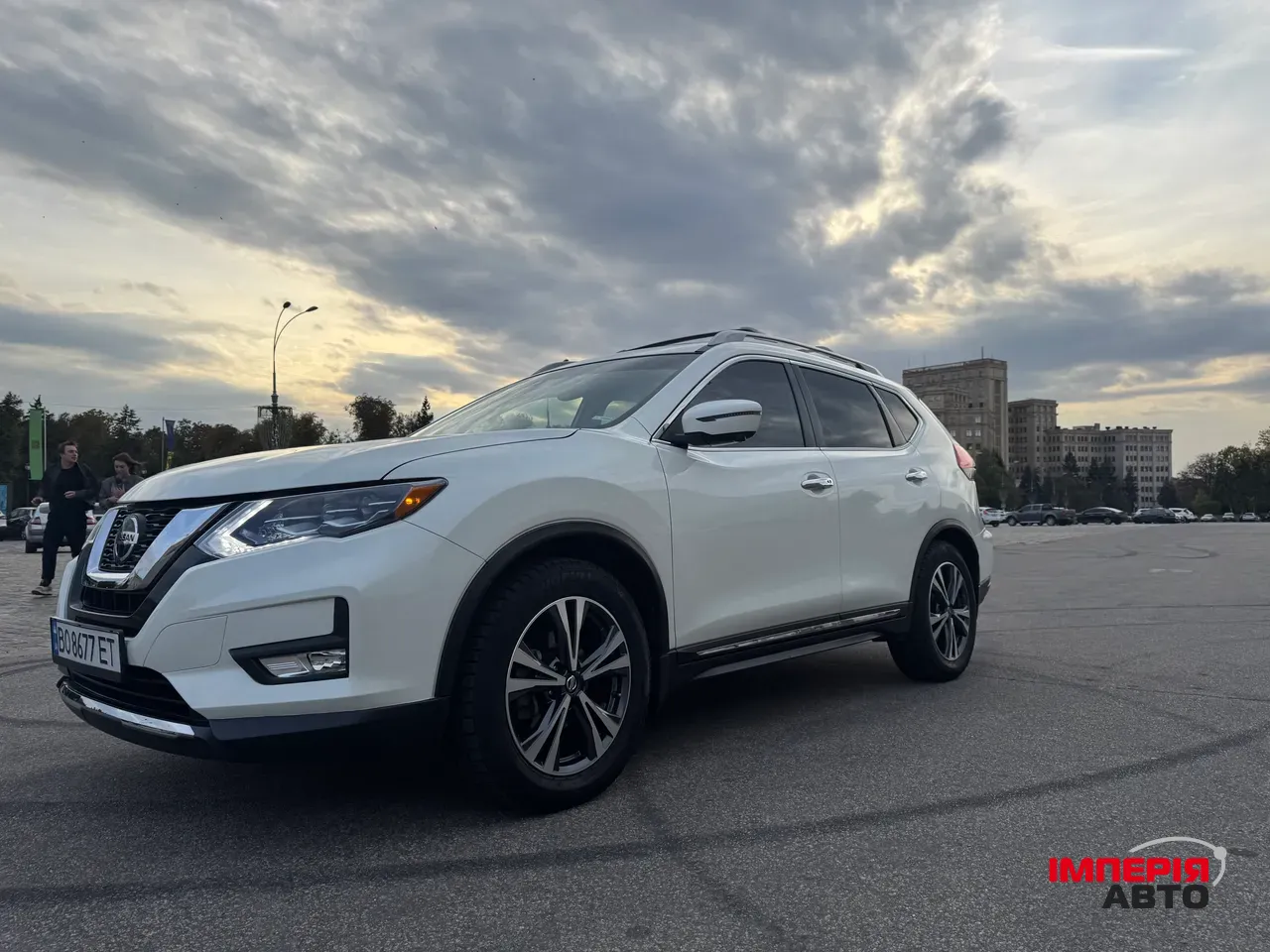 Nissan Rogue - фото 4
