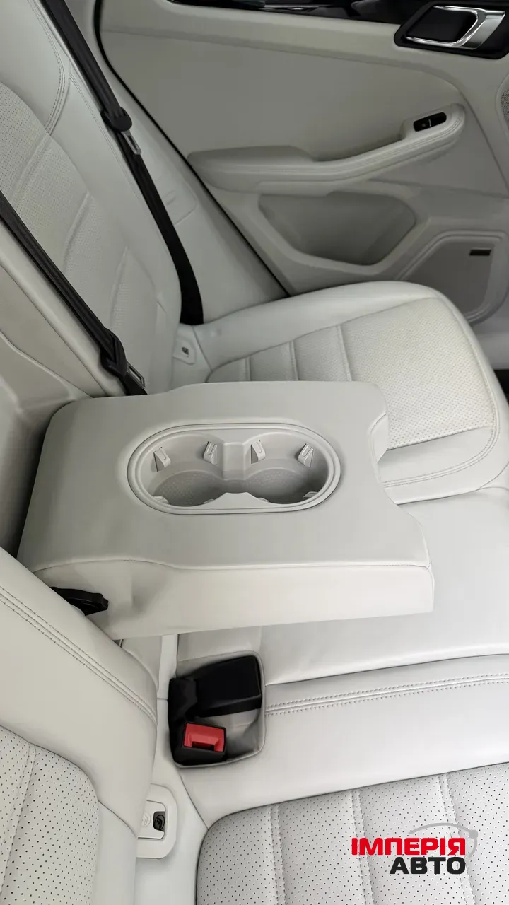 Porsche Macan - фото 19