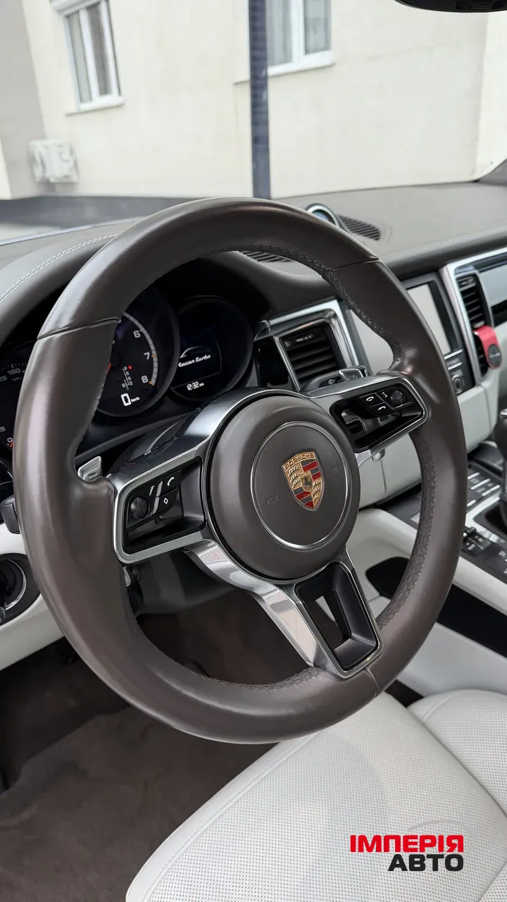 Porsche Macan - фото 27