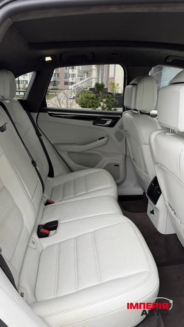 Porsche Macan - фото 16