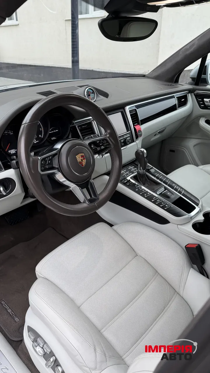 Porsche Macan - фото 25