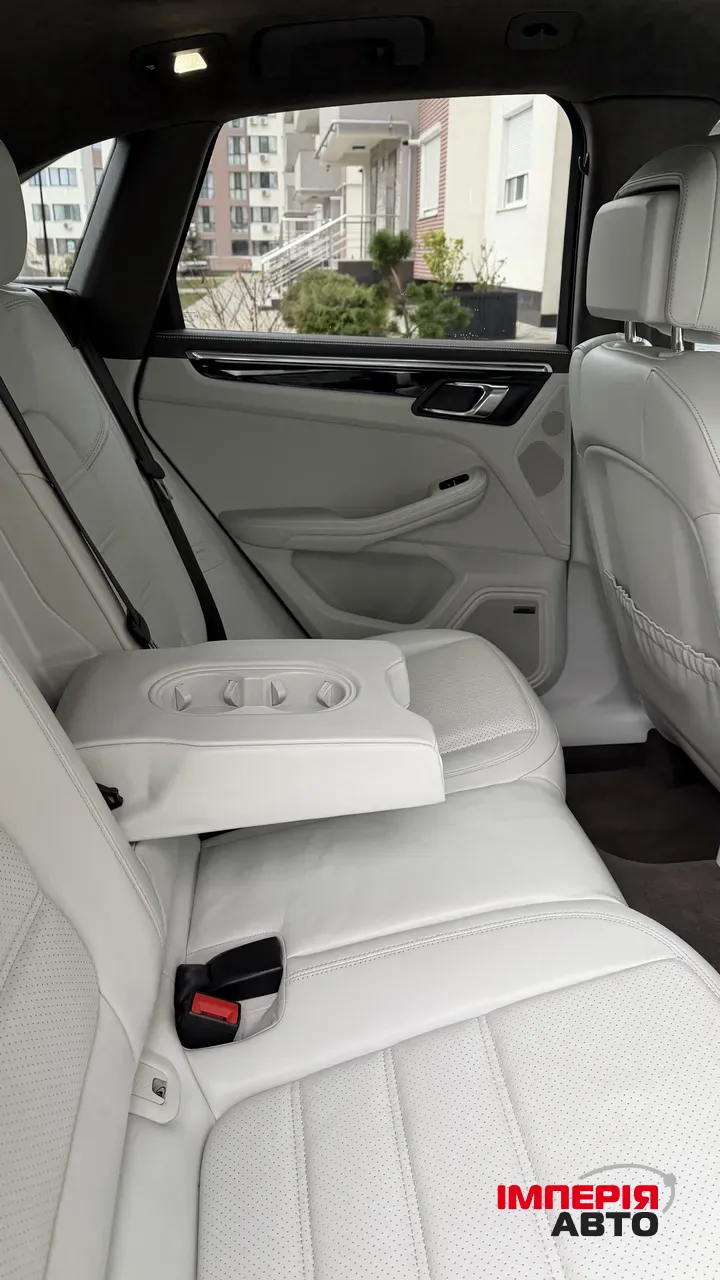 Porsche Macan - фото 18