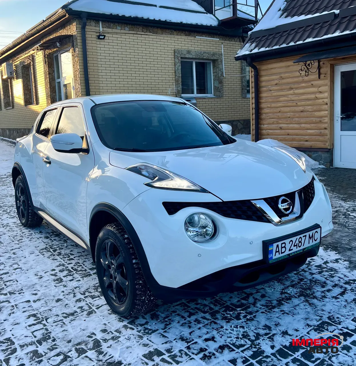 Nissan Juke - фото 1