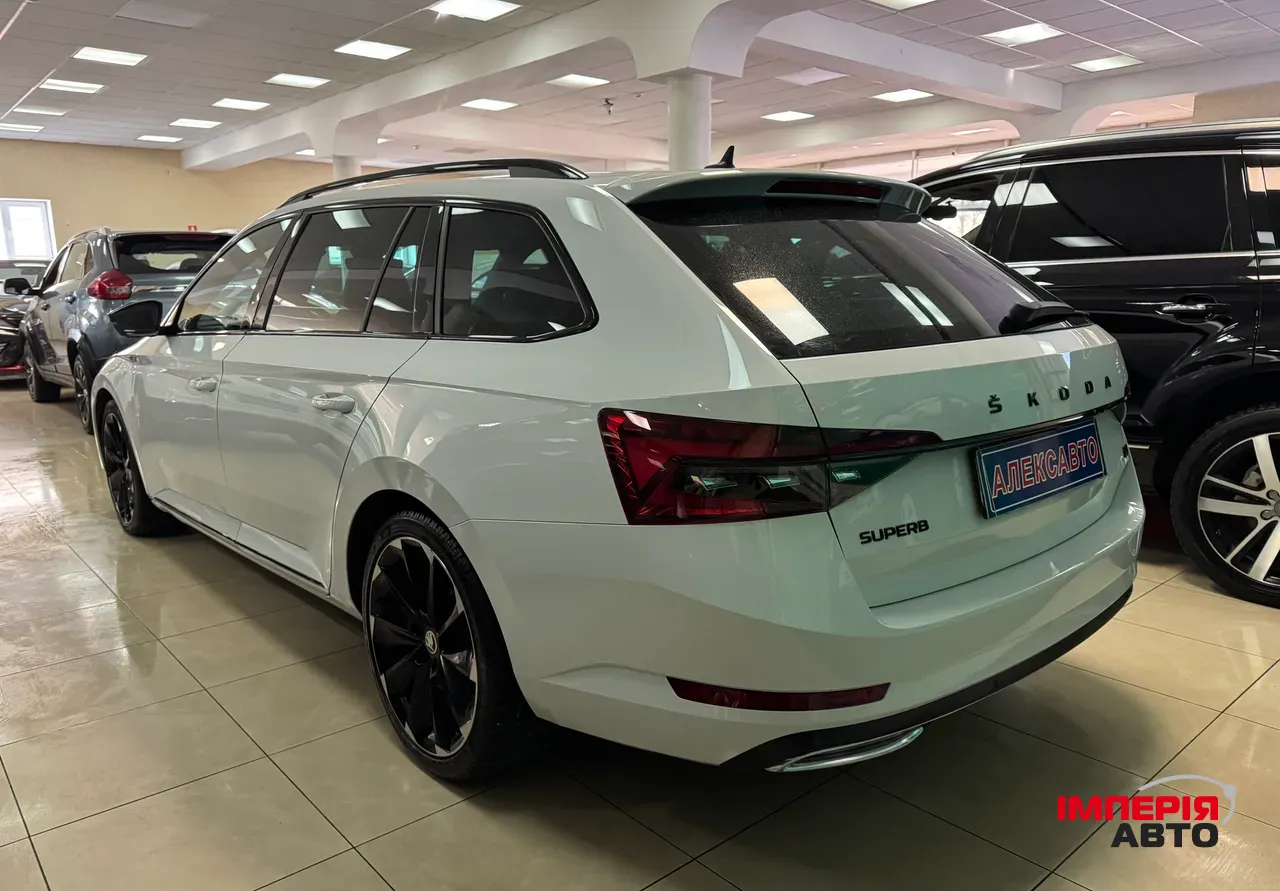 Skoda Superb - фото 2