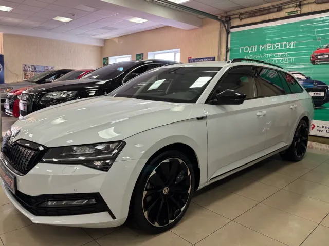 Skoda Superb - фото 1