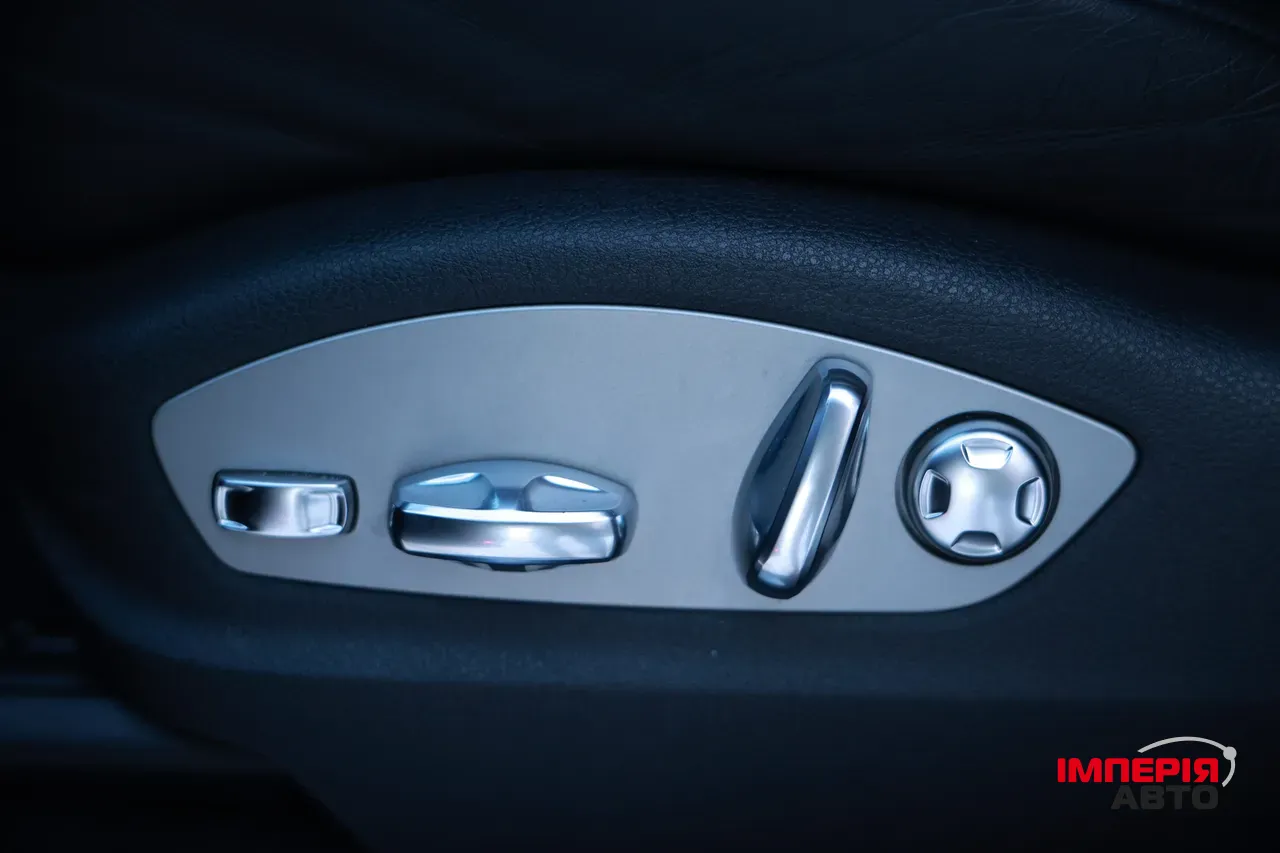 Porsche Macan - фото 20