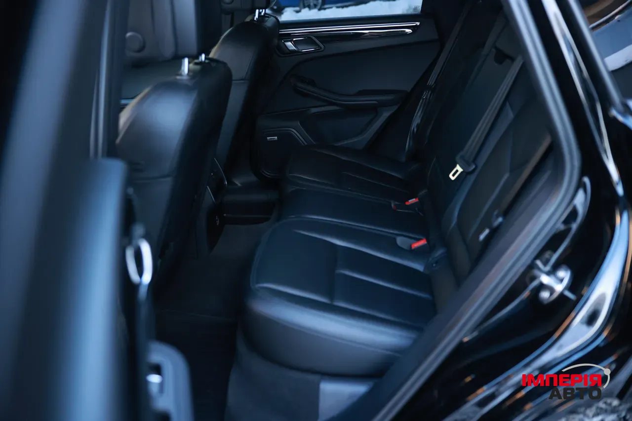 Porsche Macan - фото 15