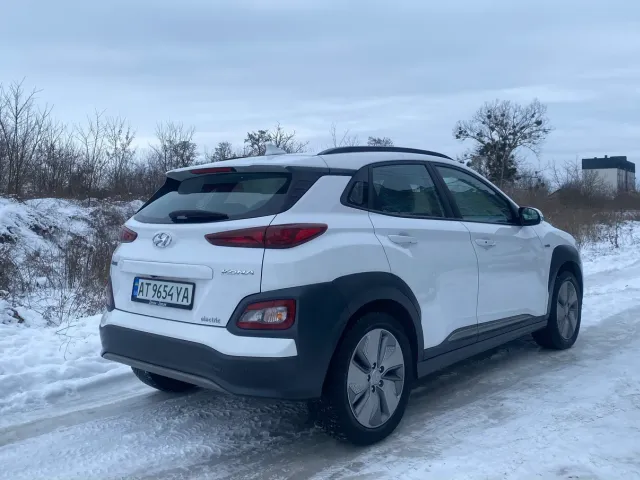 Hyundai Kona - фото 5