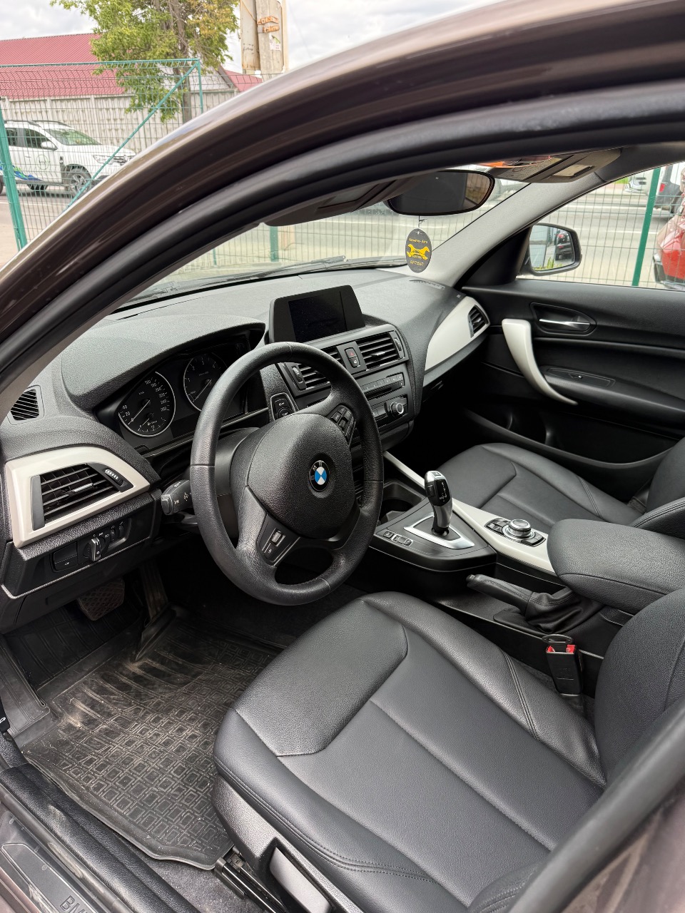 BMW 1 серії - фото 4