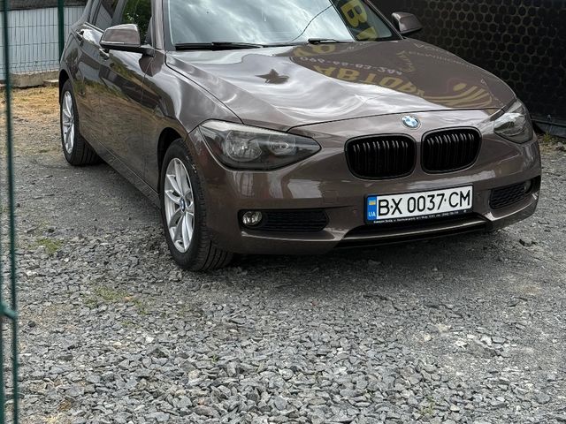 BMW 1 серії - фото 1