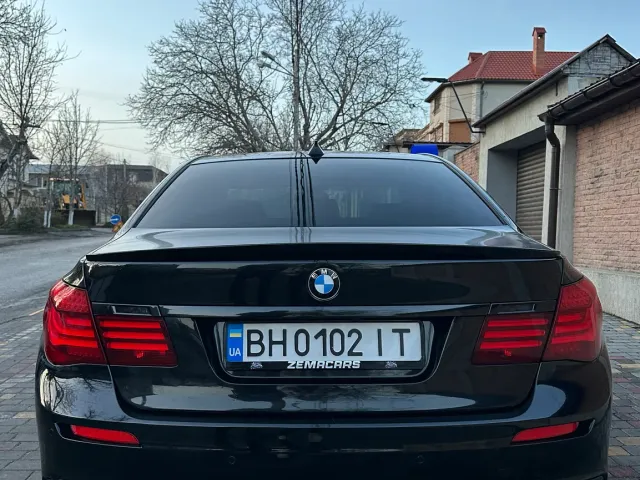 BMW 7 серії - фото 5