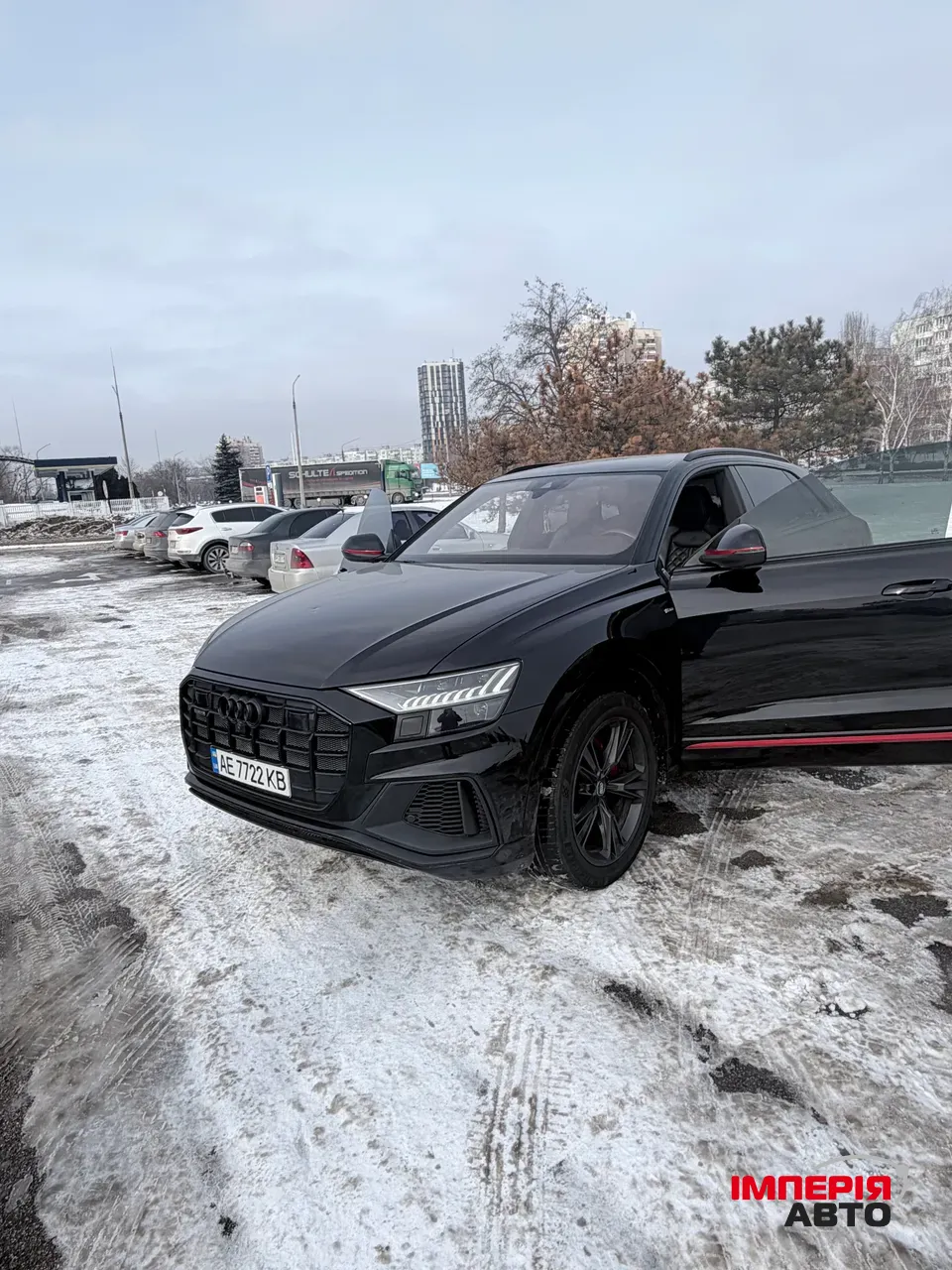 Audi Q8 - фото 21