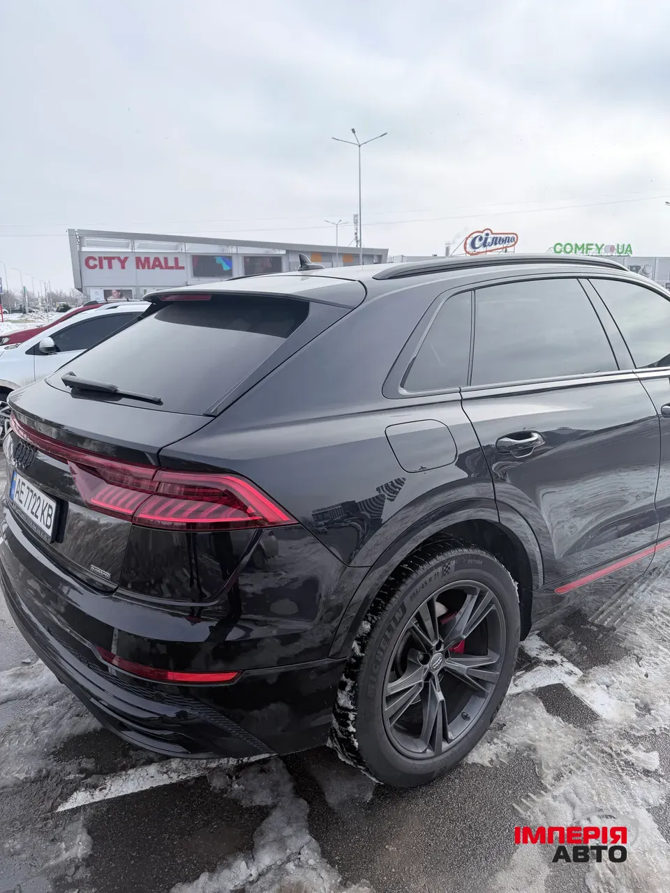 Audi Q8 - фото 7