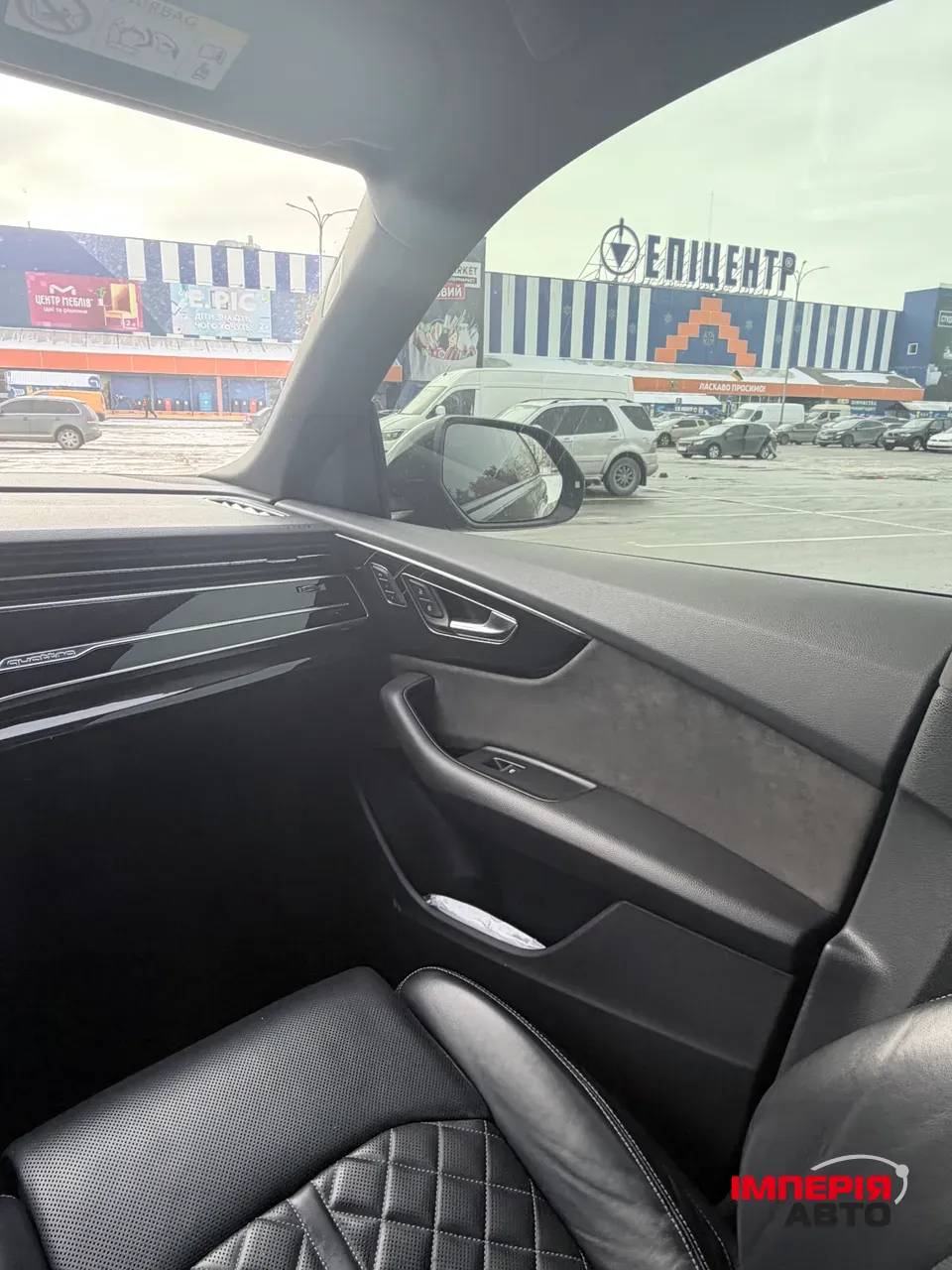 Audi Q8 - фото 47