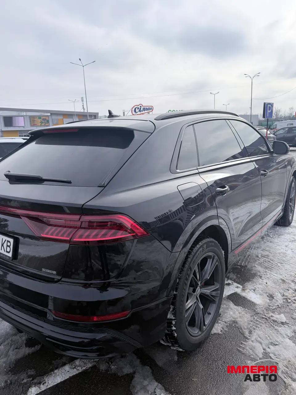 Audi Q8 - фото 8