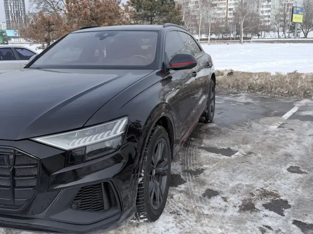 Audi Q8 - фото 2