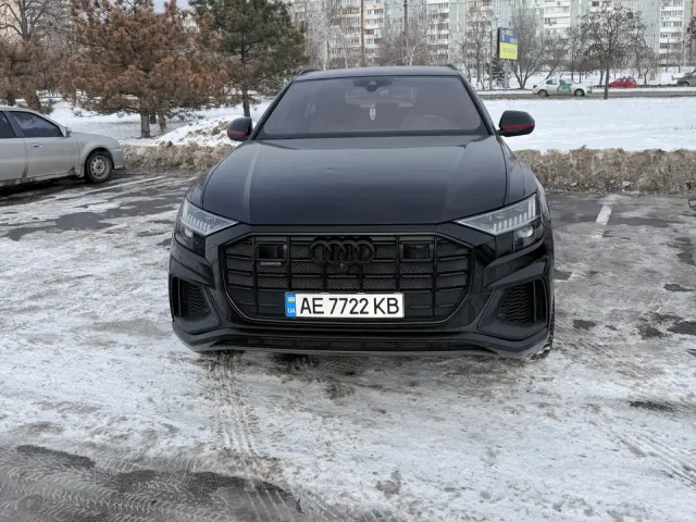 Audi Q8 - фото 3