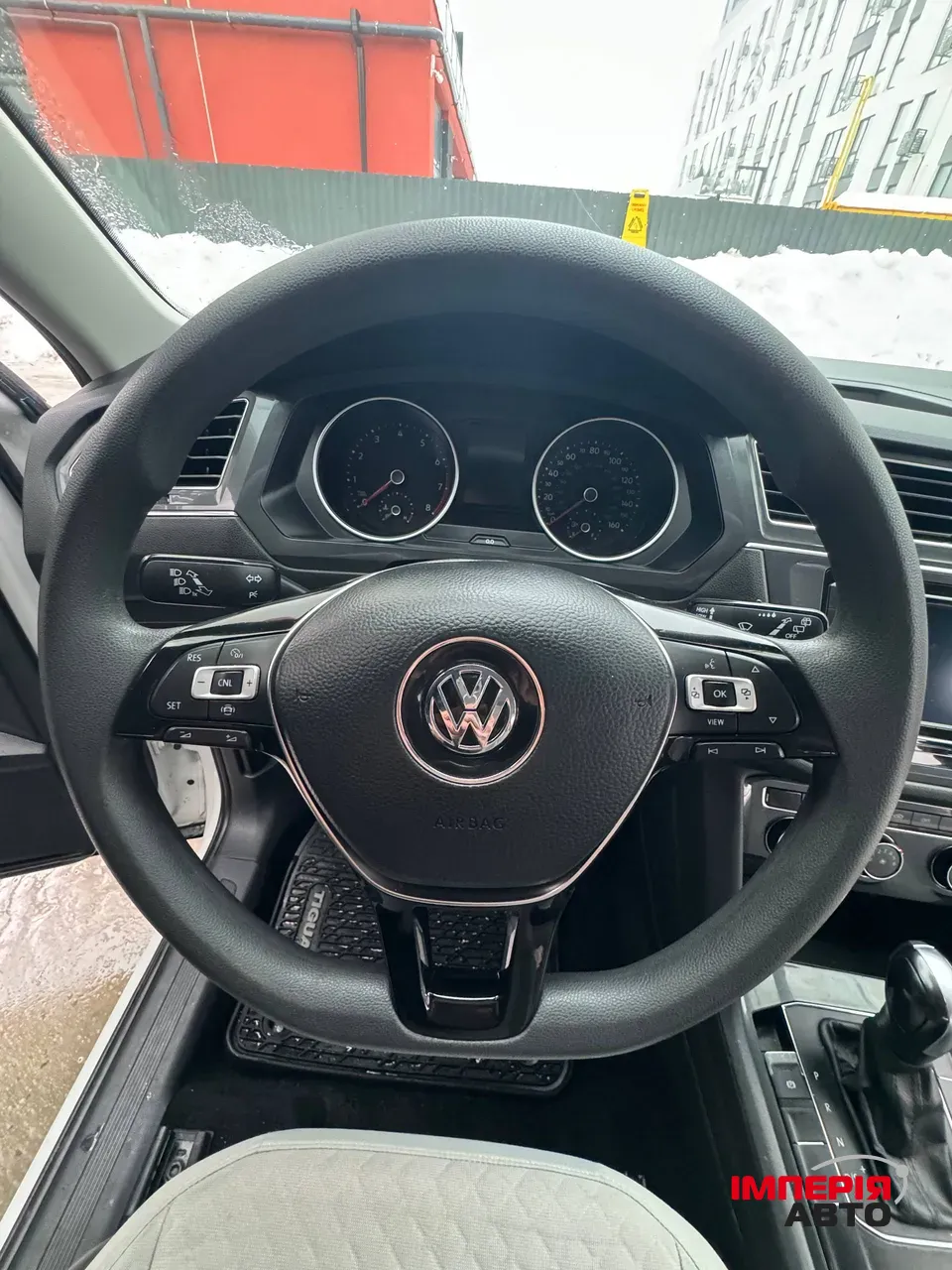 Volkswagen Tiguan - фото 23