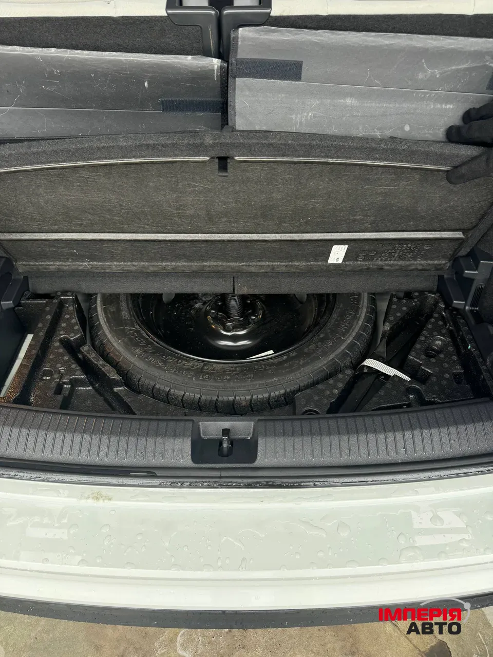 Volkswagen Tiguan - фото 16