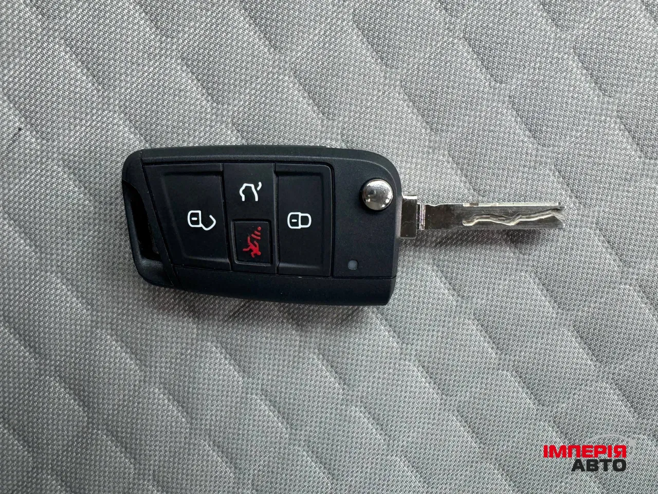 Volkswagen Tiguan - фото 22