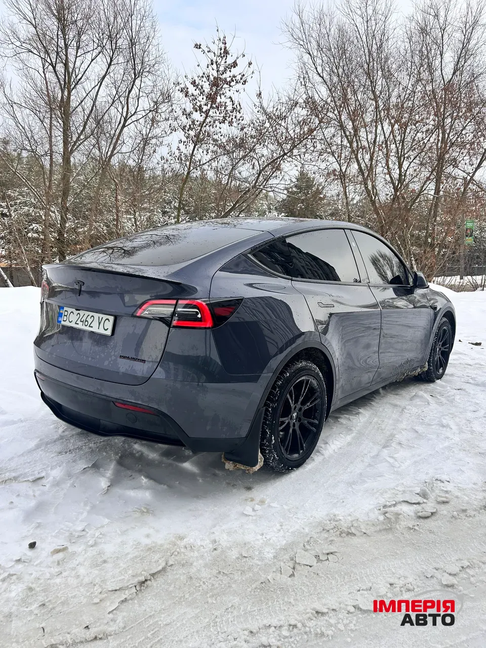 Tesla Model Y - фото 12