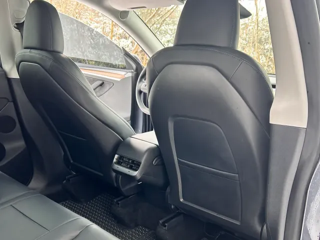 Tesla Model Y - фото 4