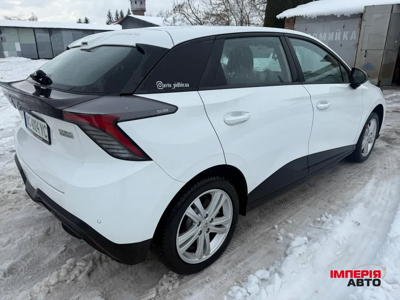 MG 4 EV - фото 9