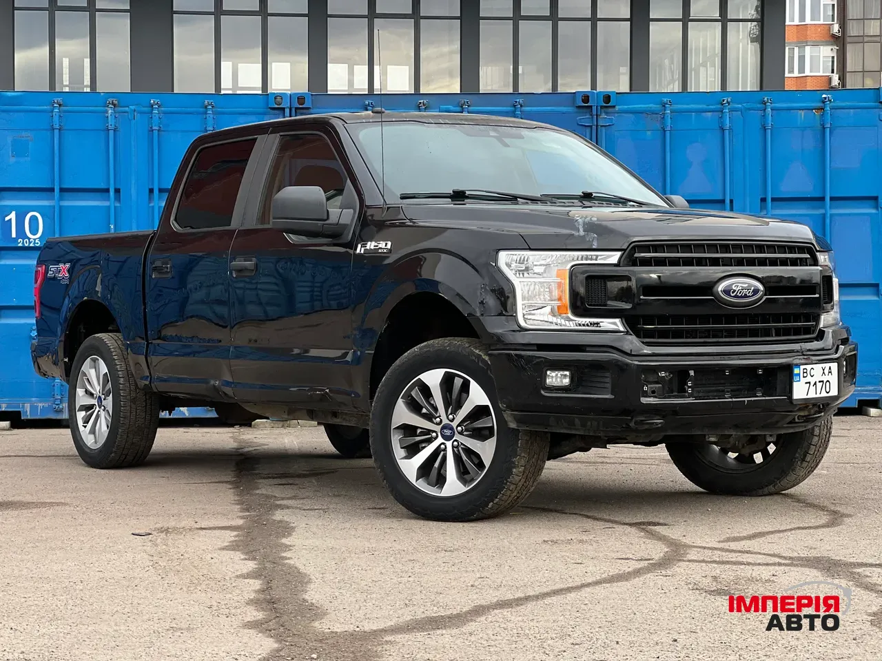 Ford F-150 - фото 2