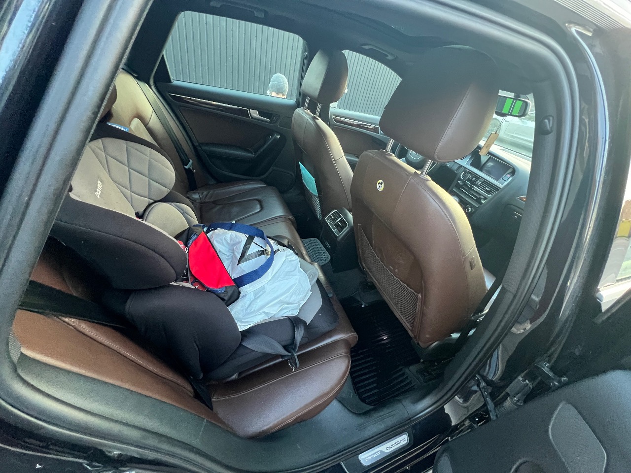 Audi A4 allroad - фото 12