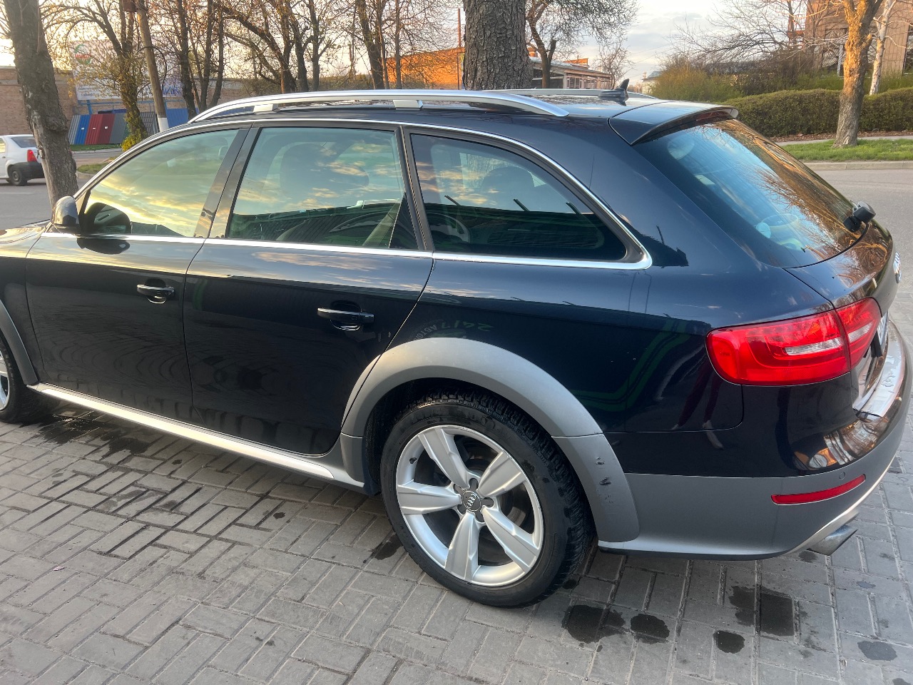 Audi A4 allroad - фото 29