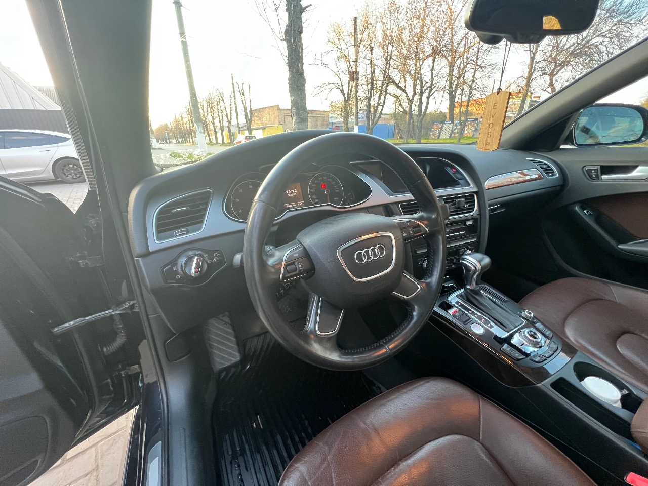Audi A4 allroad - фото 21