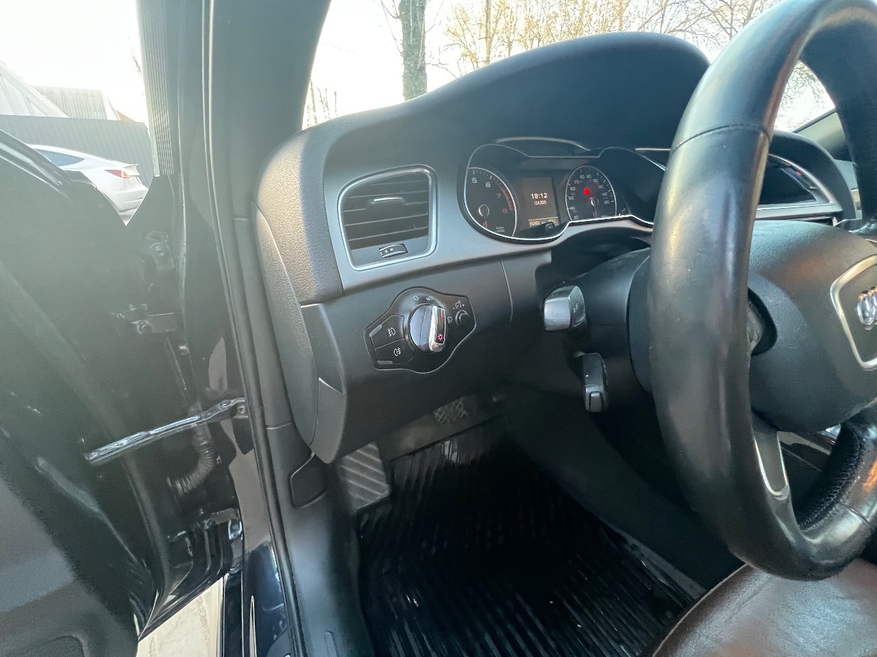 Audi A4 allroad - фото 1