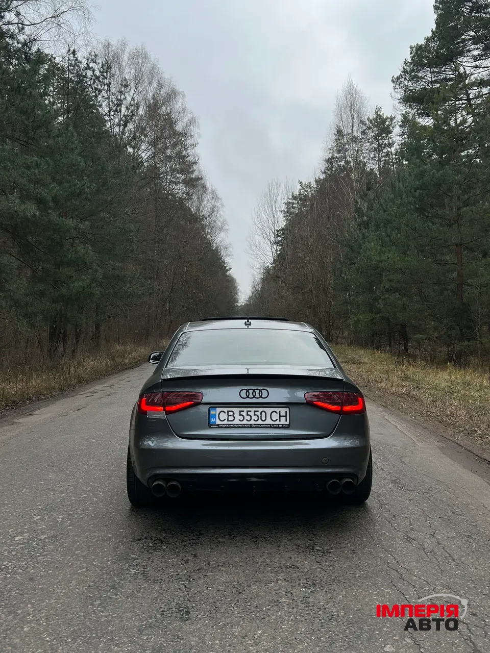 Audi A4 - фото 2